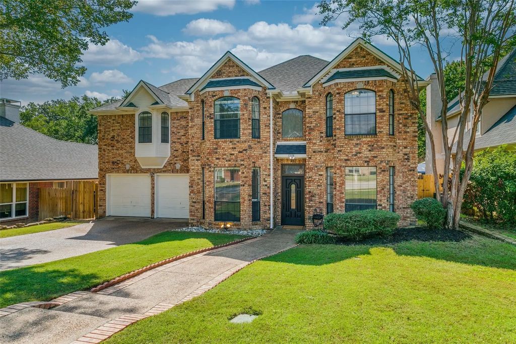 3304 Paint Brush Lane, Bedford