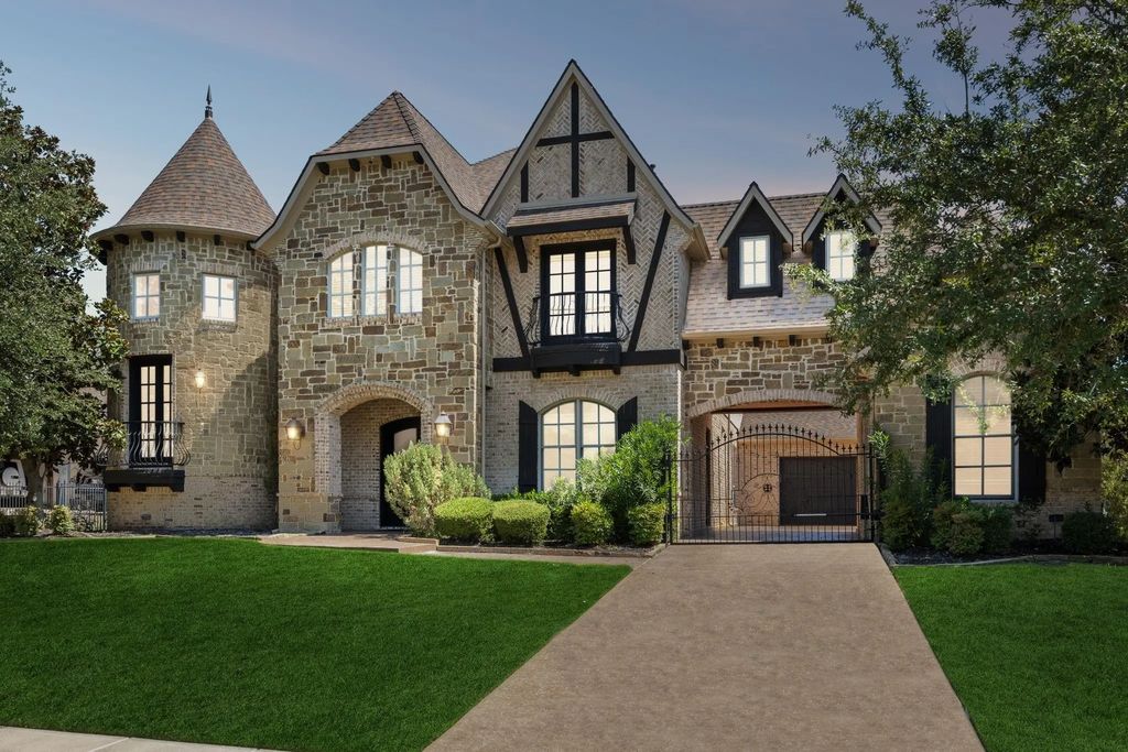205 Edinburgh Court, Southlake