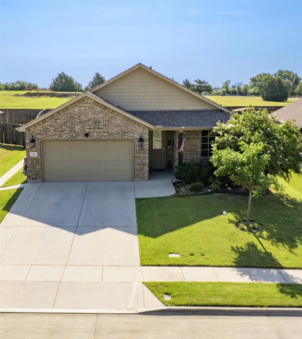 28 Kramer Lane, Sanger