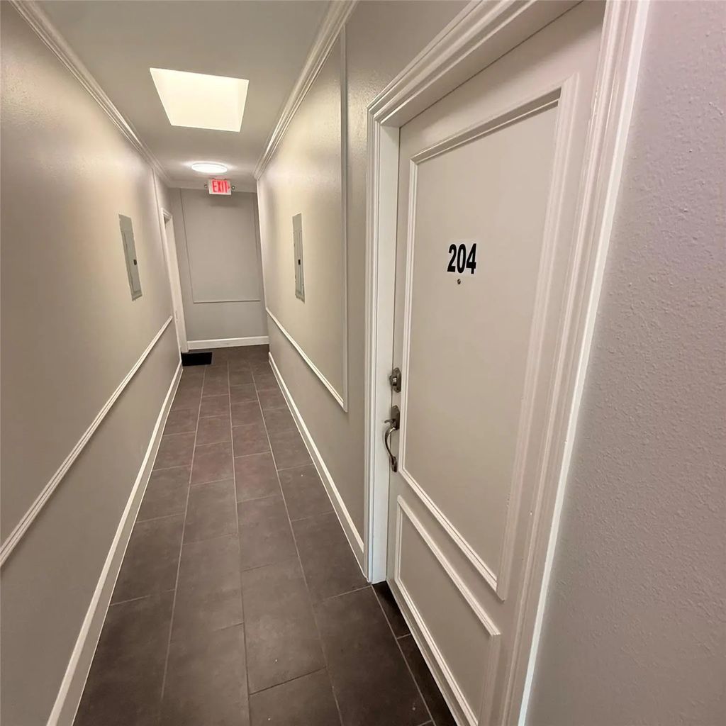 3101 Commerce Street 204, Dallas