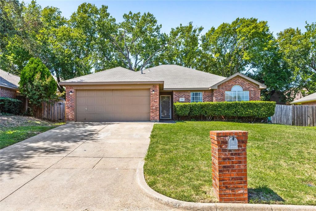 4730 Lennon Avenue, Arlington