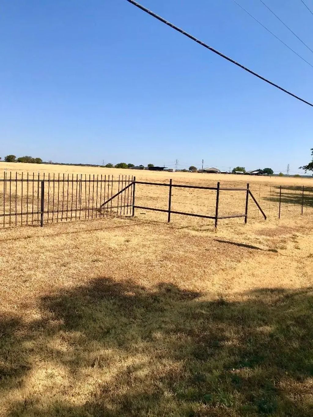 811 N Armstrong Road, Venus