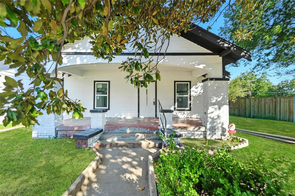 1629 Pine Street, Dallas
