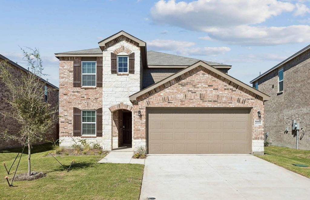 2035 Pleasant Knoll Circle, Forney