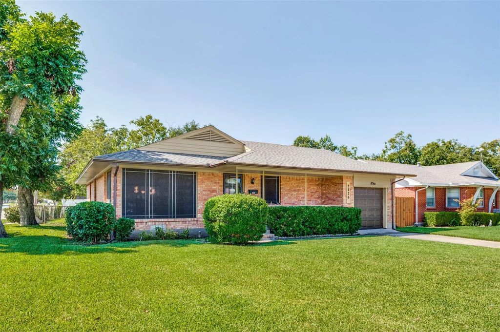 2826 Marbella Lane, Dallas