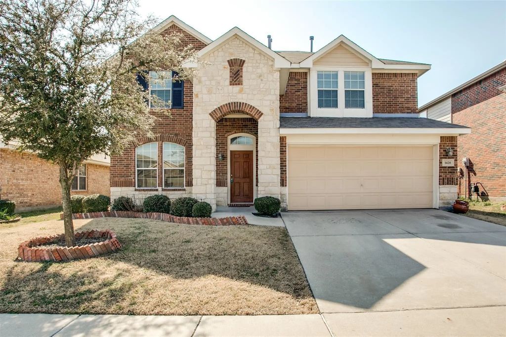 1420 Canary Drive, Little Elm
