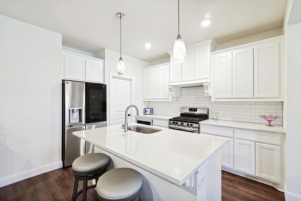 9308 Bengal Court, Godley