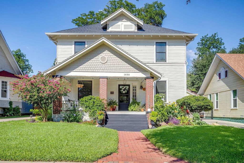 1600 Fairmount Avenue, Fort Worth
