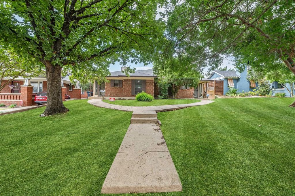 2123 Mistletoe Avenue A, Fort Worth