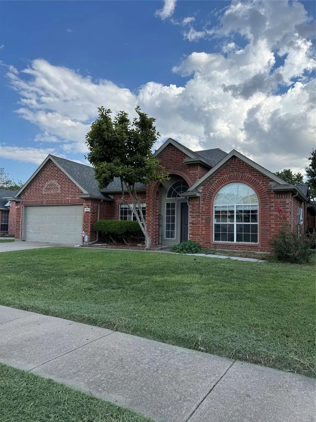 808 Pimernel Lane, Plano