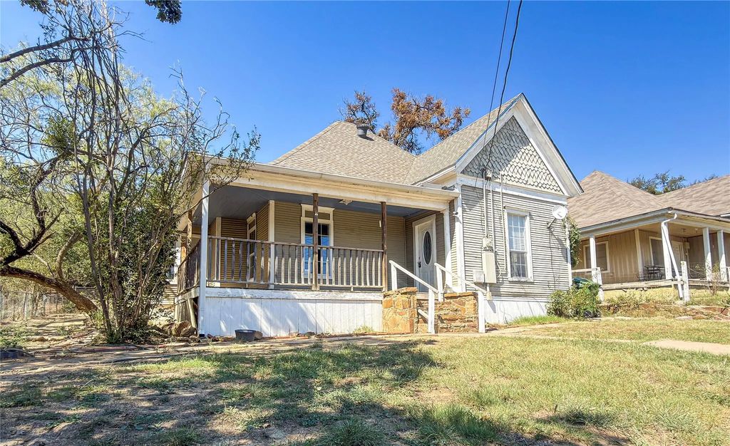 613 Ne 6th Avenue, Mineral Wells
