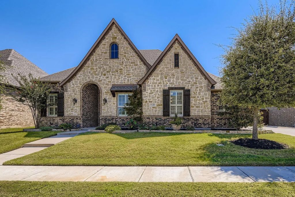 9128 Northampton Drive, North Richland Hills