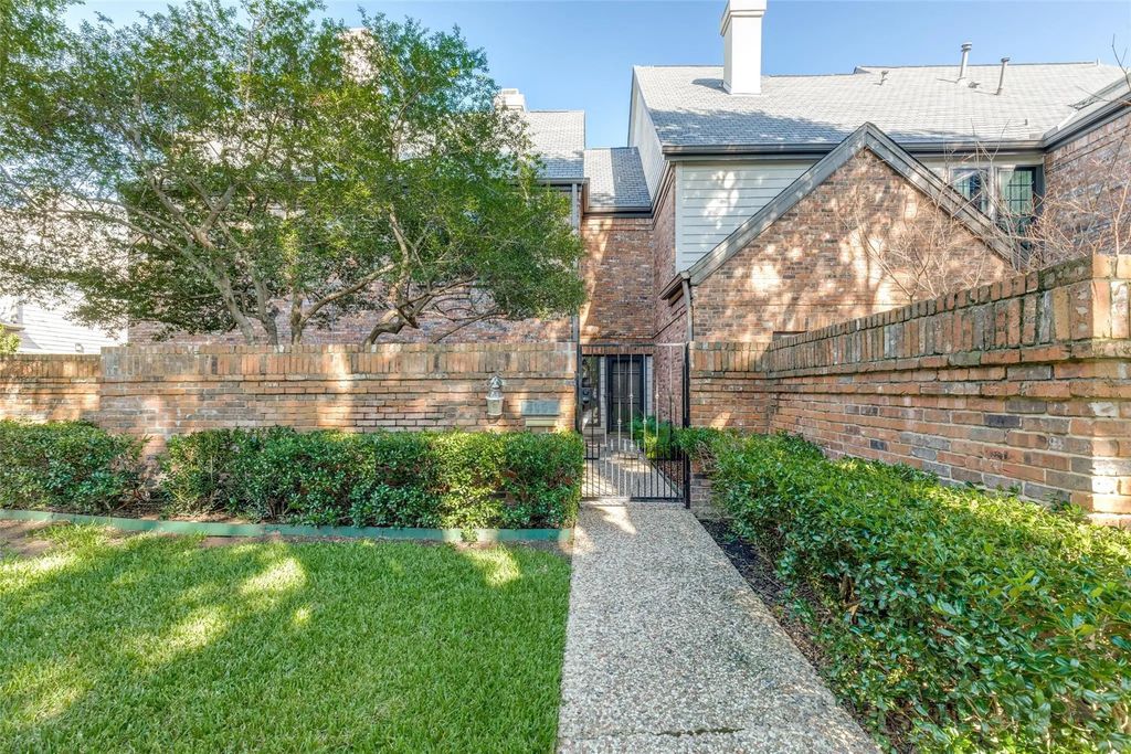 4358 Westside Drive, Highland Park