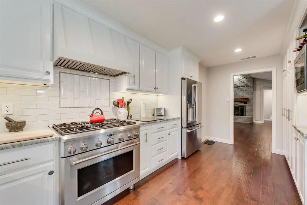 1609 Papeete Drive, Plano