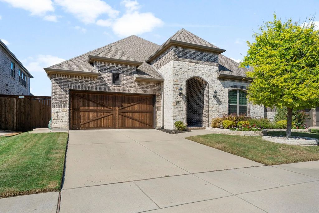 2010 Appleseed Drive, Allen