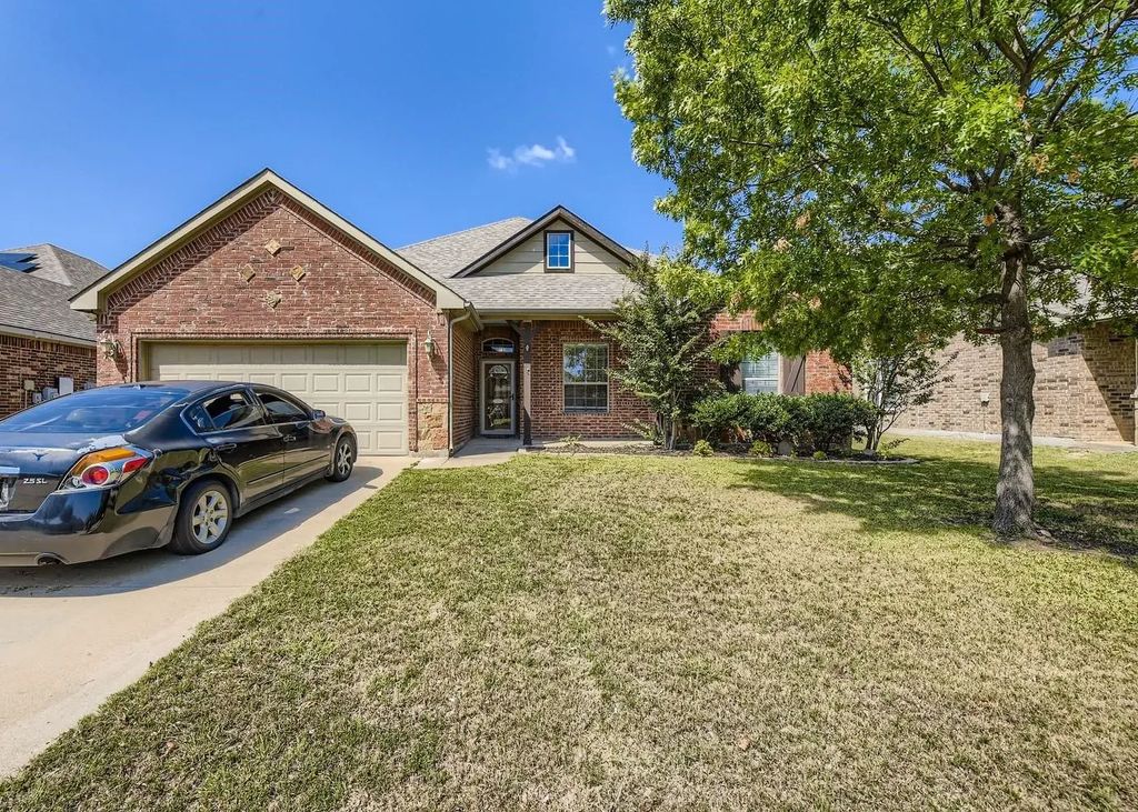 917 John Kennedy Drive, Saginaw