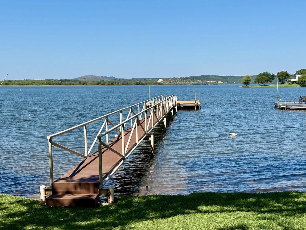 1601 Forum Circle 148, Possum Kingdom Lake