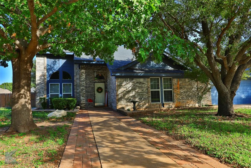 1709 Smith Drive, Abilene