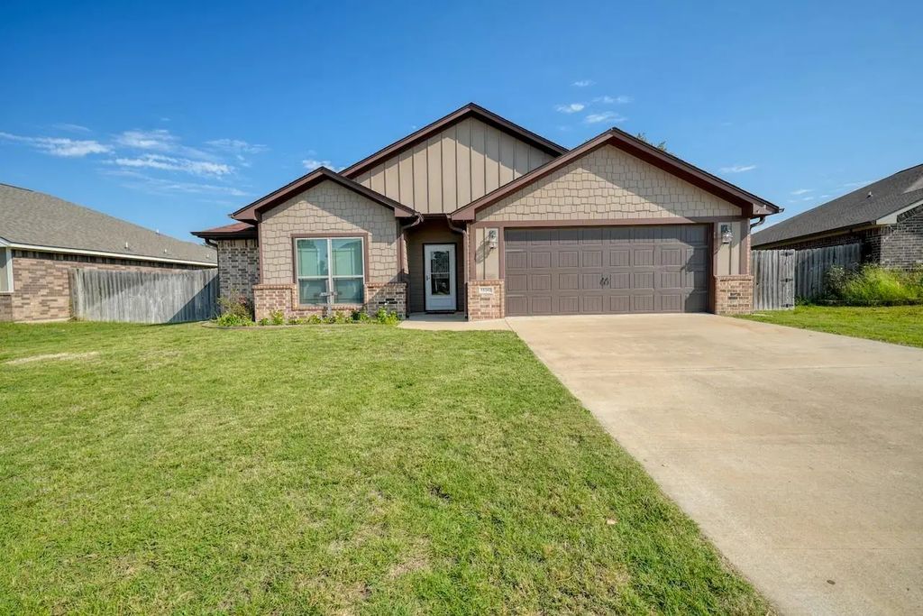 15342 Spring Oaks Drive, Lindale