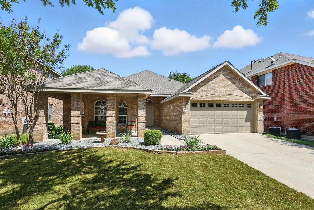 8300 Hitching Trail, McKinney