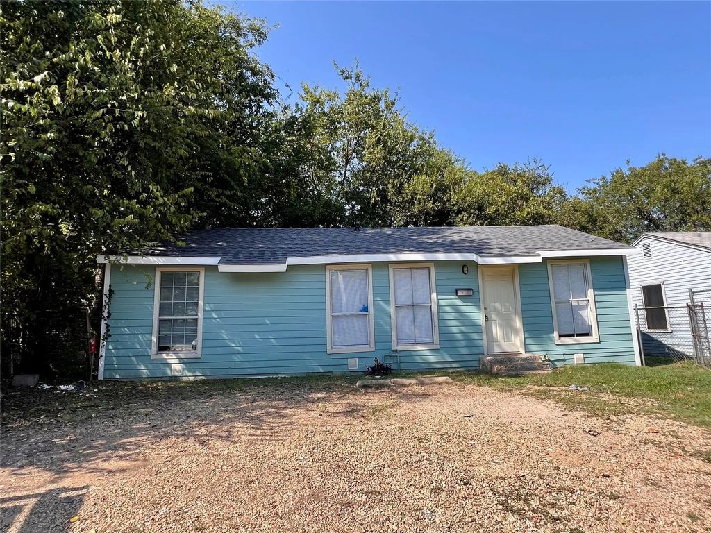 2028 Eva Street, Grand Prairie