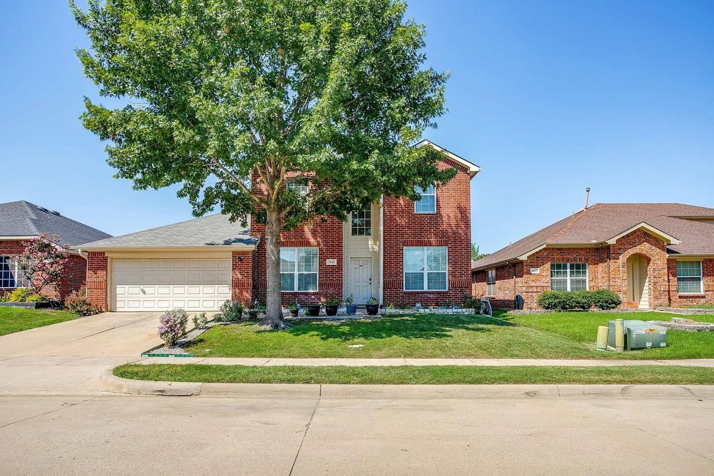 1425 Pheasant Run Trail, Fort Worth
