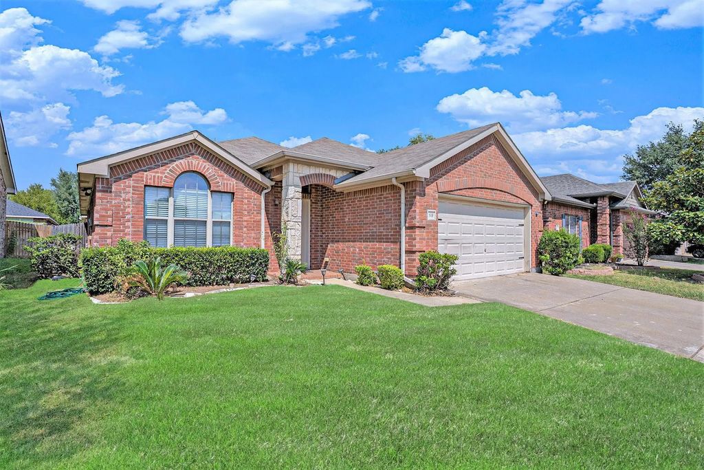 609 Cunningham Drive, Arlington