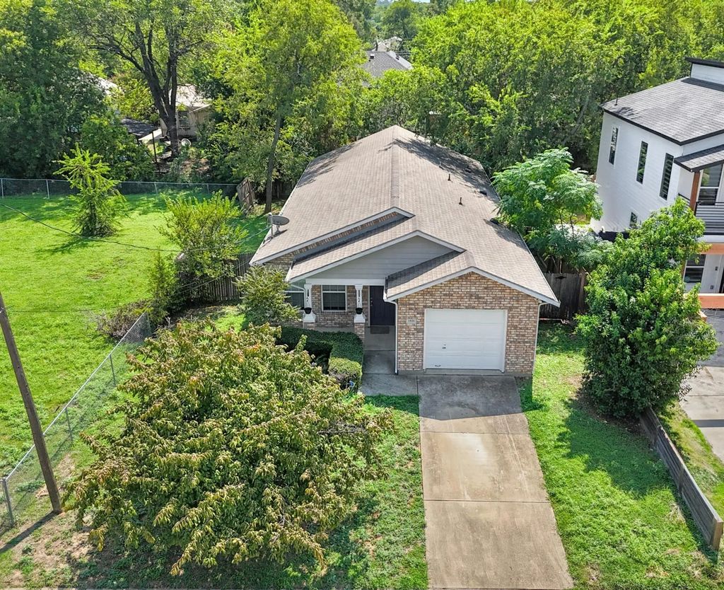 1826 Kraft Street, Dallas