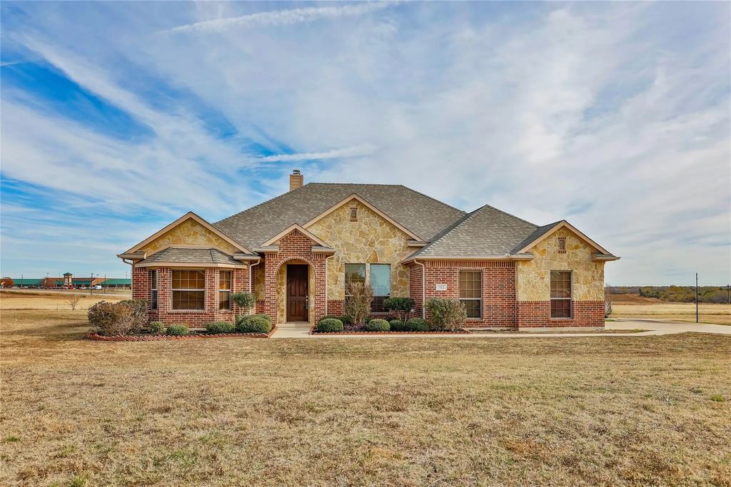 712 Stone Ridge Drive, Gainesville