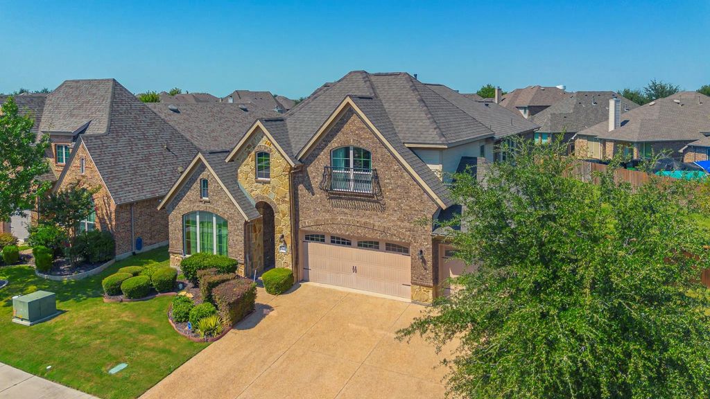 1012 Brigham Drive, Forney