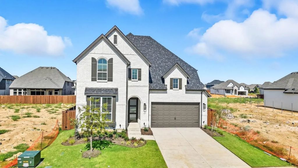 4220 Silver Spur Court, Aubrey