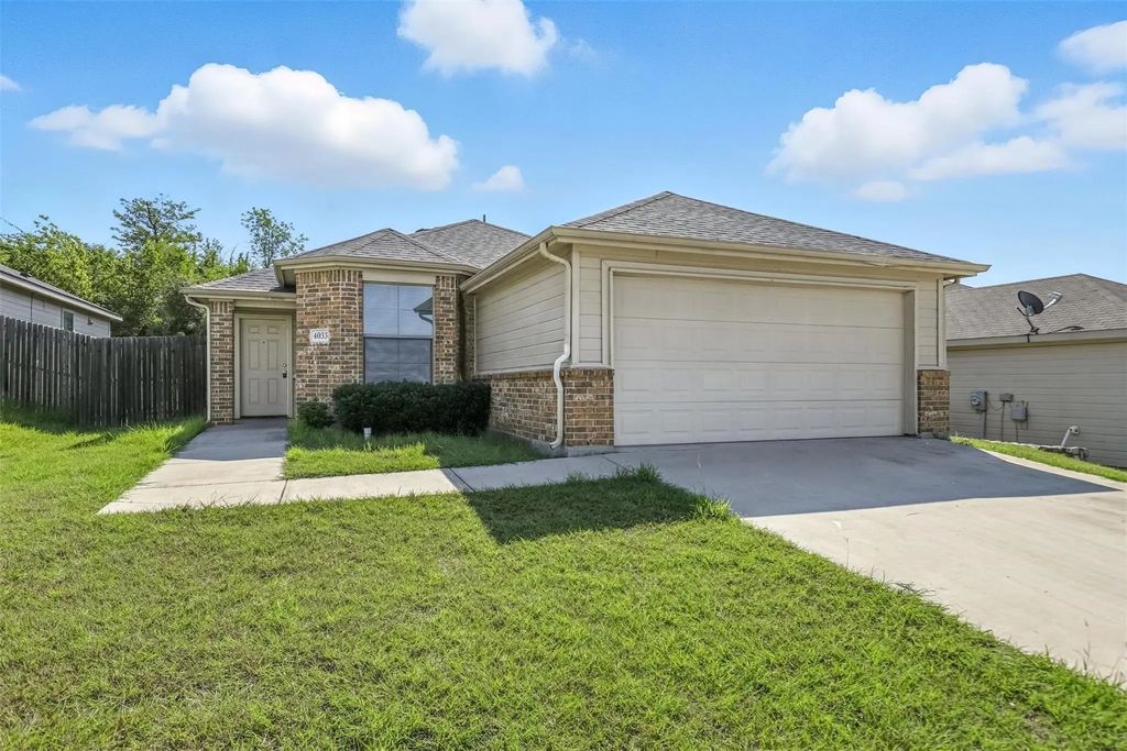 4033 Saint Christian Street, Fort Worth