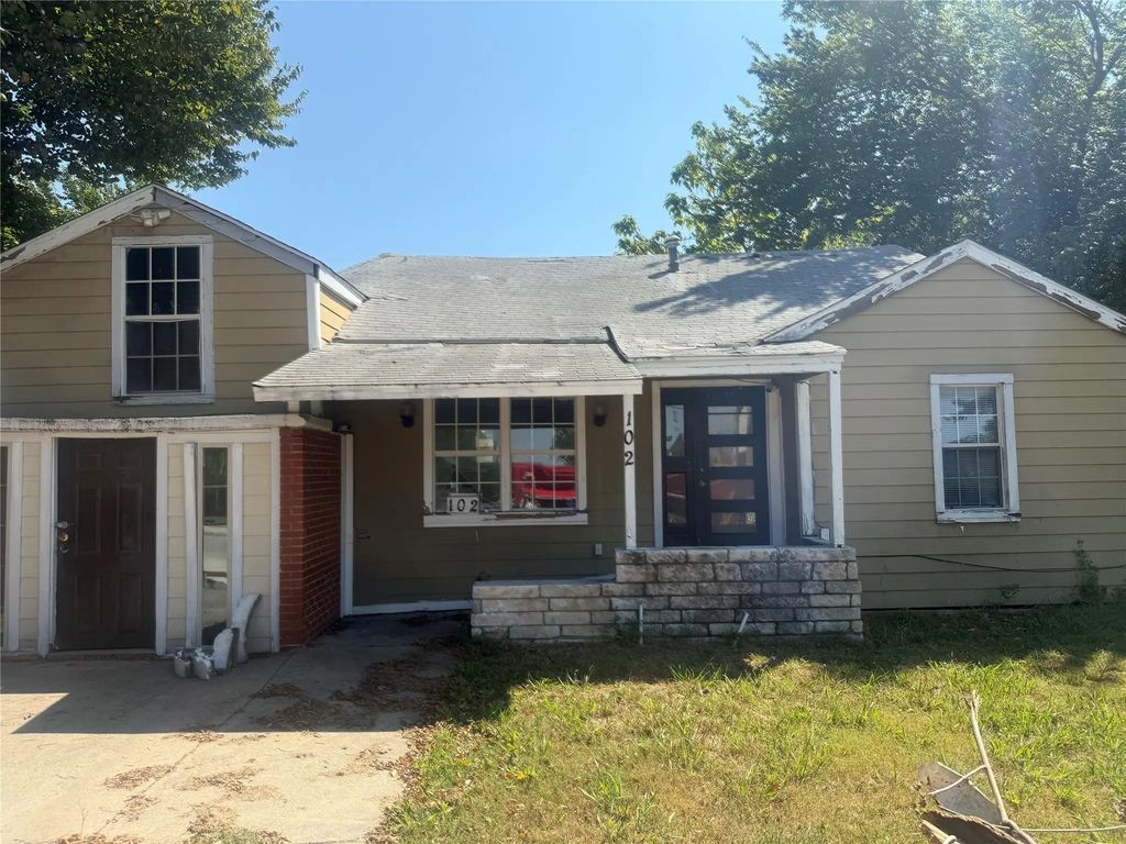 102 S Tillery Avenue, Dallas