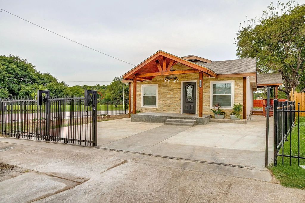 2801 Ross Avenue, Fort Worth