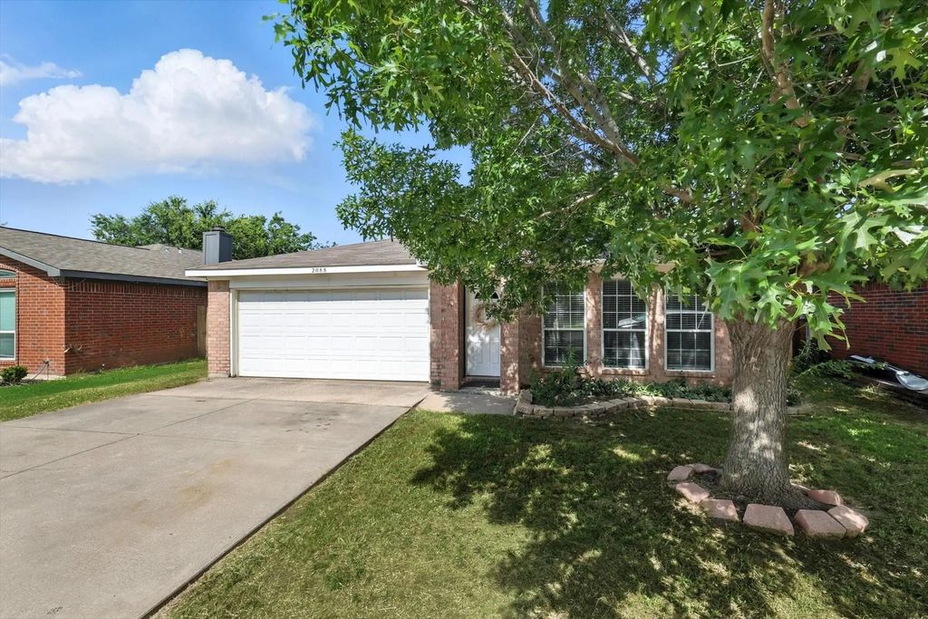 2088 Paint Pony Lane, Keller