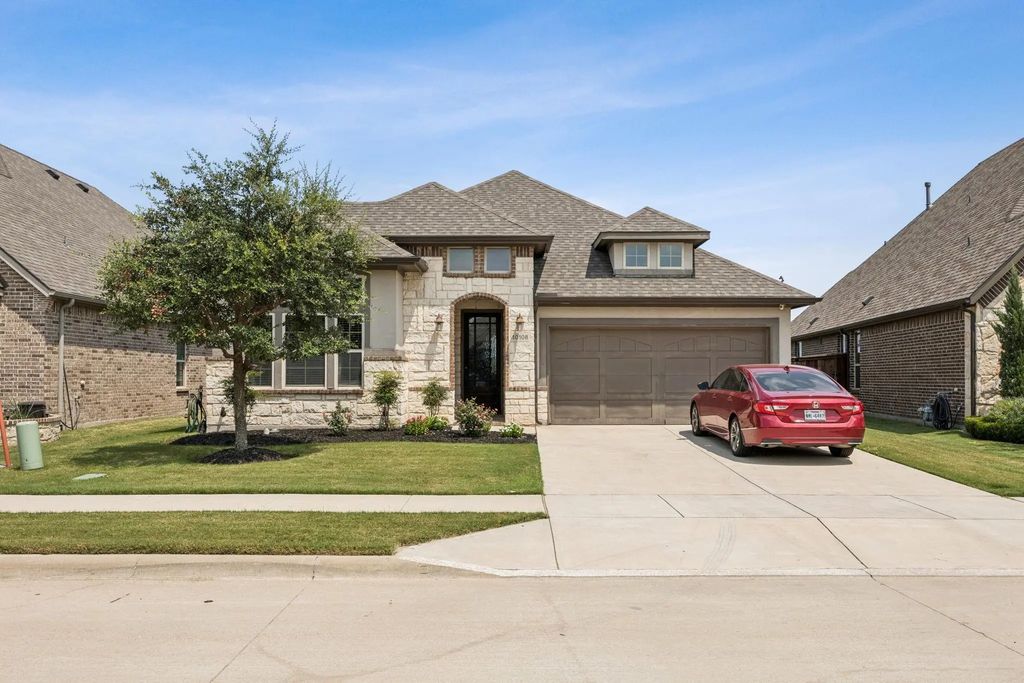 10108 Haversham Drive, Fort Worth