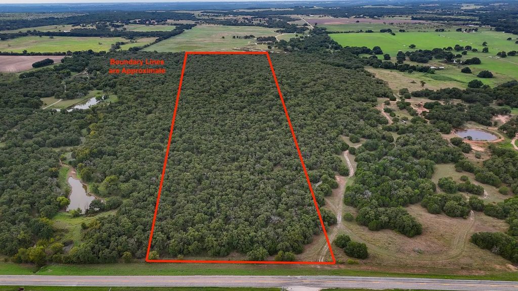 9901 Brock Highway, Lipan