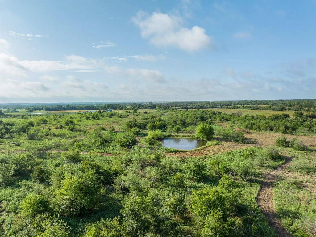 Tract 4 Tbd Lcr 392, Groesbeck