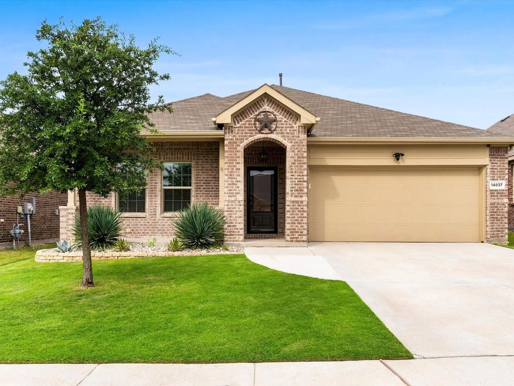 14837 Devils Claw Trail, Fort Worth