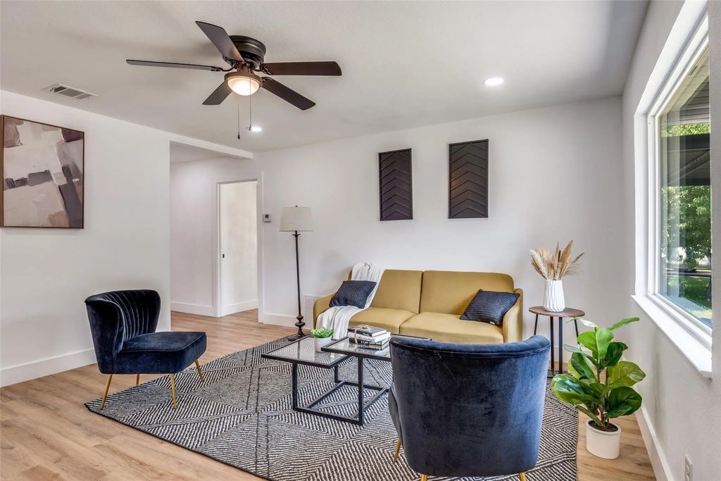 2021 Evergreen Street, Garland