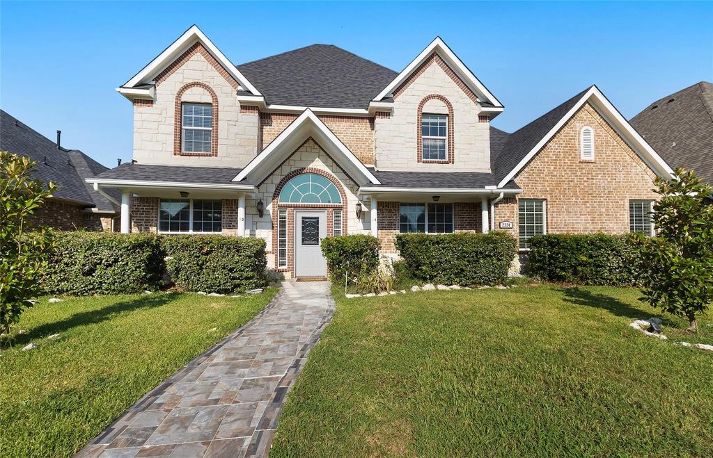2324 Amesbury Drive, Mesquite