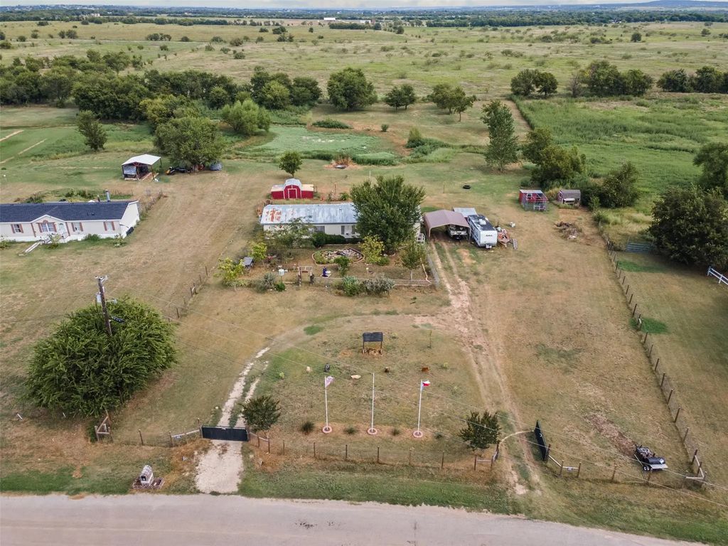 4013 Dove Meadows Lane, Joshua