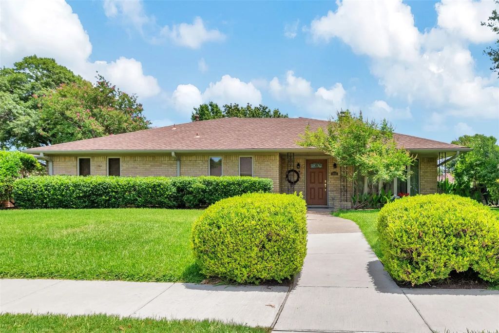 2616 Winterplace Circle, Plano