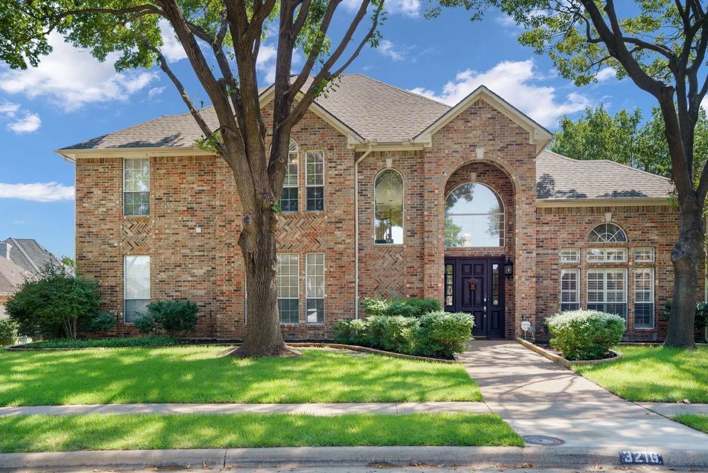 3216 Saint Bridges Drive, Plano