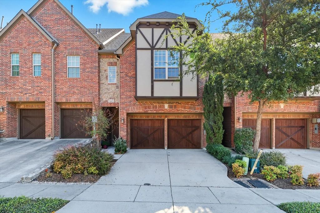 2665 Sherwood Drive, Lewisville