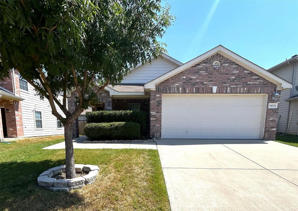 14132 Black Gold Trail, Fort Worth