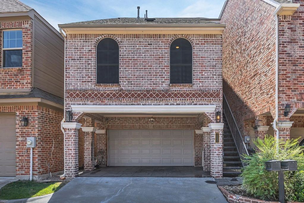 18231 Frankford Lakes Circle, Dallas
