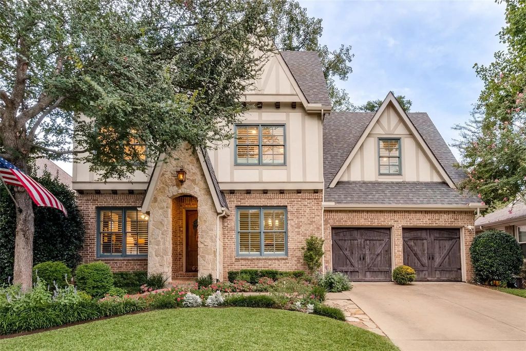 6728 Winton Street, Dallas
