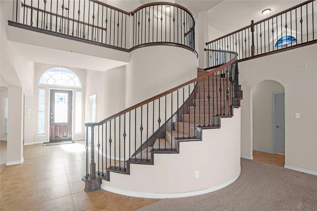 613 Gene Autry Lane, Murphy