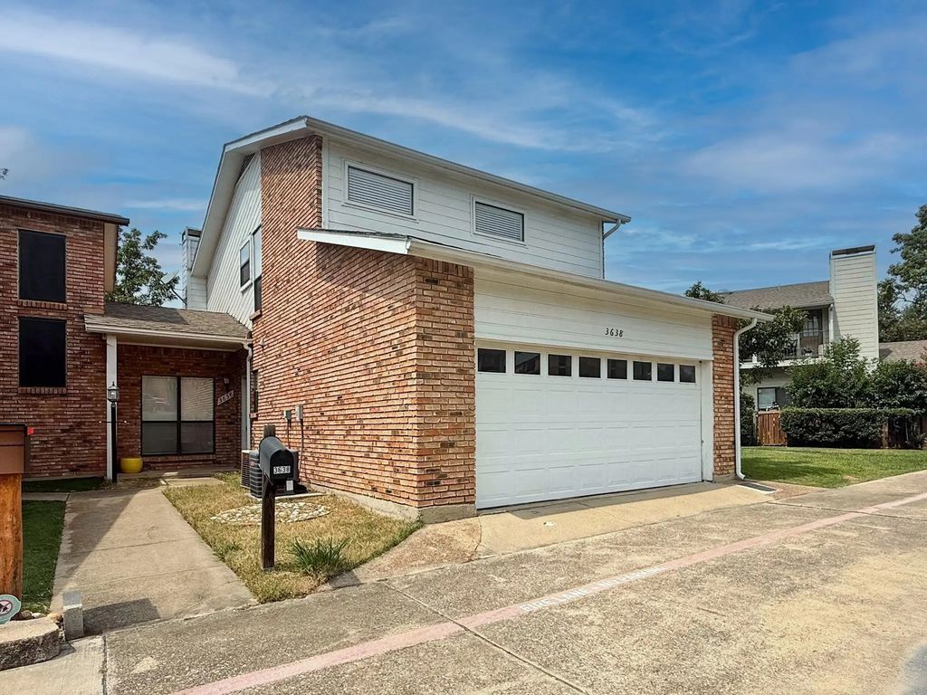 3638 Fore Circle, Farmers Branch